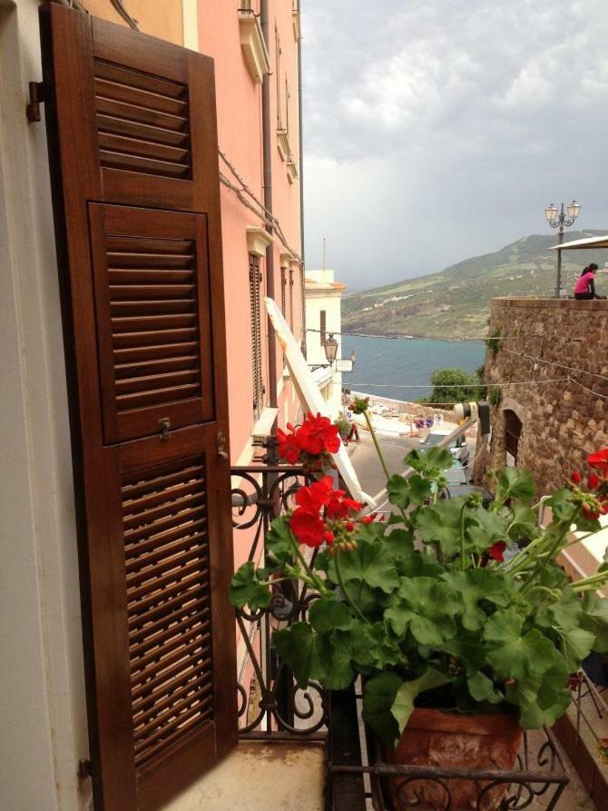 Bed and Breakfast L'Appogghju Castelsardo Exterior foto